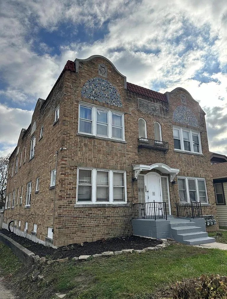 4480 North Hopkins Street property front